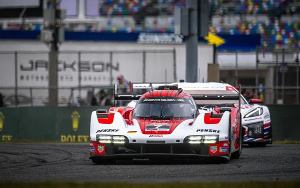 La victoire de Porsche aux 24 heures de Daytona LMP2 2025 : Un nouveau chapitre du sport automobile