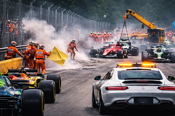 Virtual safety car signal